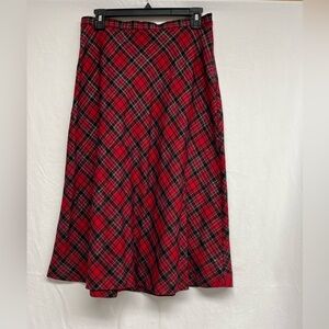 Basic Editions Red Plaid Skirt with gold.
Perfect for the Christmas Season!